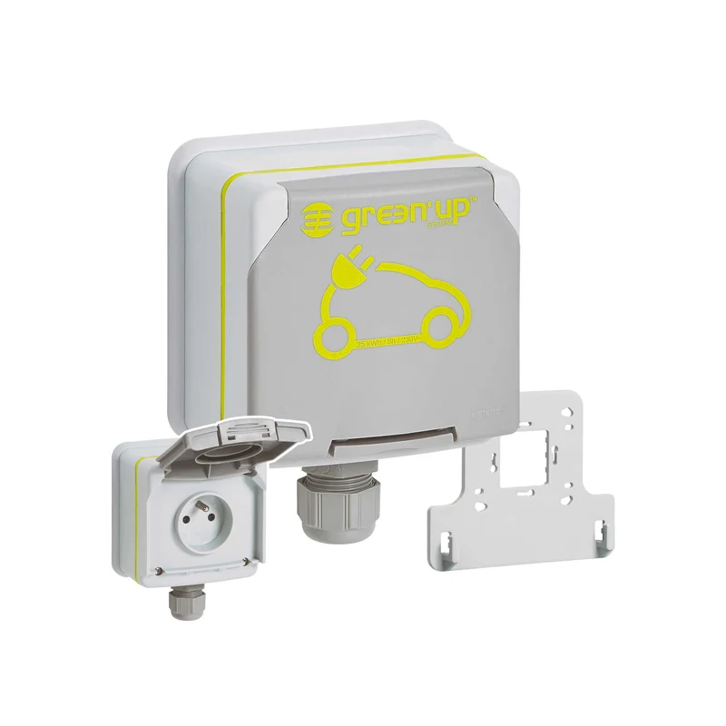 Prise Green'up Access pour voiture électrique fixation saillie- 3,7kW