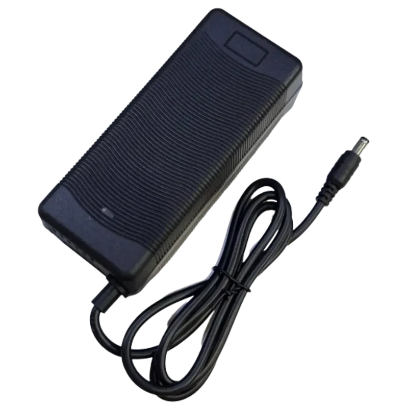 Chargeur de batterie Lithium 50.4V 2A sortie 5.5 x 2.1mm