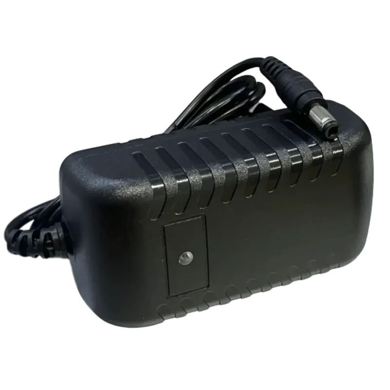 Chargeur Lithium 12.6V 2A