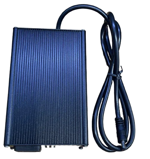 Chargeur Li-ion 29.4V 5A 5.5x2.5mm