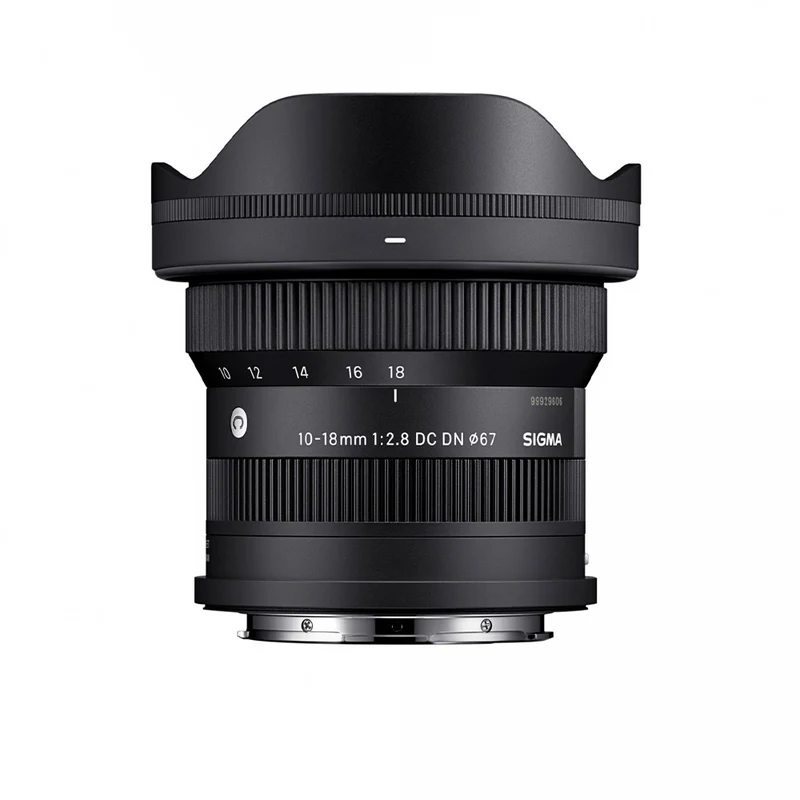 10-18mm f/2.8 DC DN Contemporain (Contemporary) Monture L