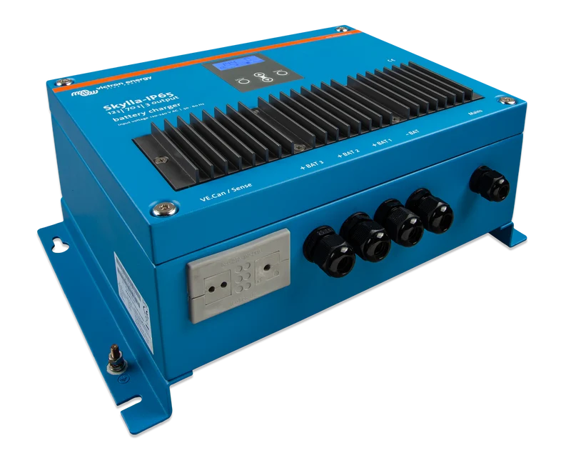 Victron Energy Skylla - IP65 24/35 (1+1) 120-240V+