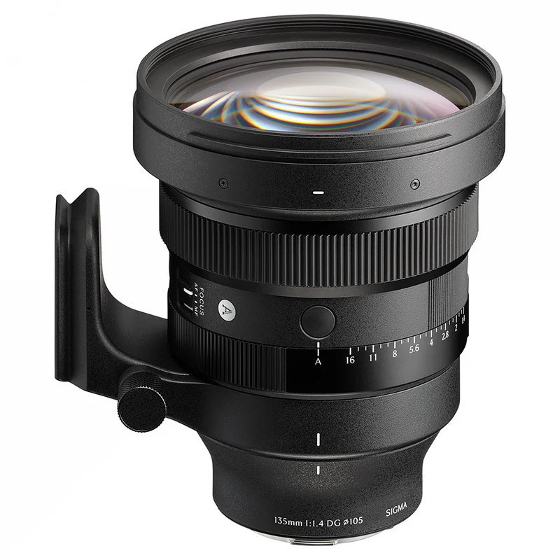 135mm f/1.4 DG Art Monture L