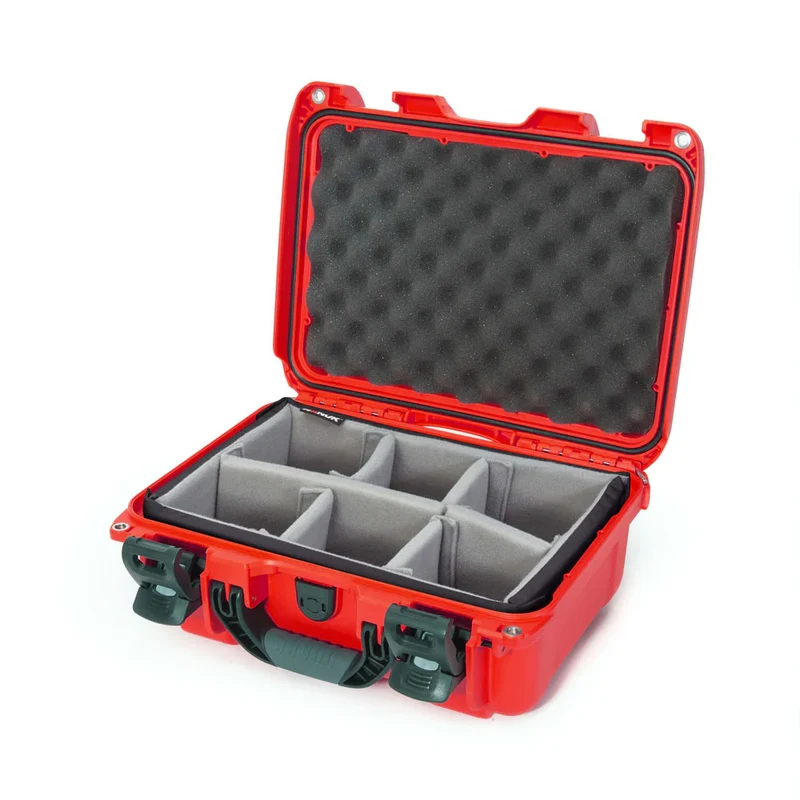 Valise Rigide Nanuk 915 avec Séparateurs rembourrés (Rouge)