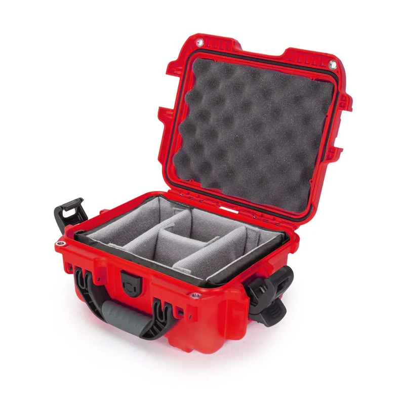 Valise Rigide Nanuk 905 avec Séparateurs rembourrés (Rouge)