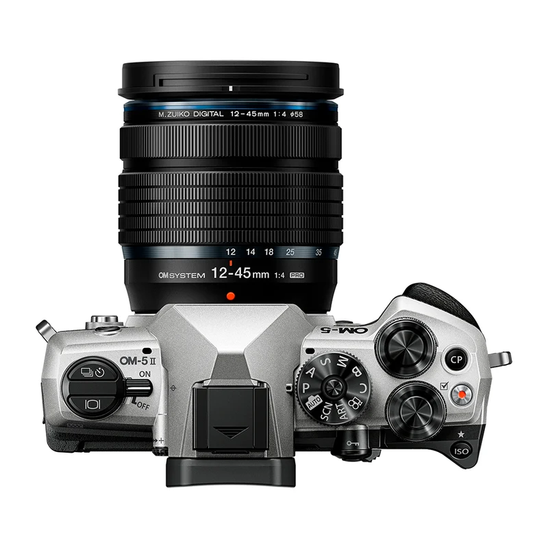 OM-5 Mark II avec 12-45mm f/4.0 PRO (Argent)
