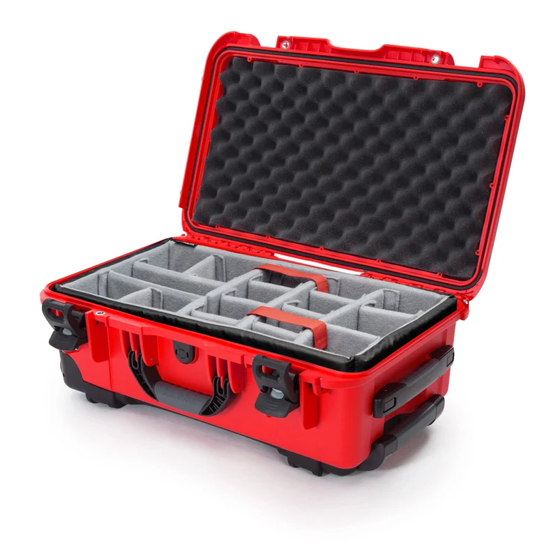 Valise Rigide à roulettes Nanuk 935 avec Séparateurs rembourrés (Rouge)
