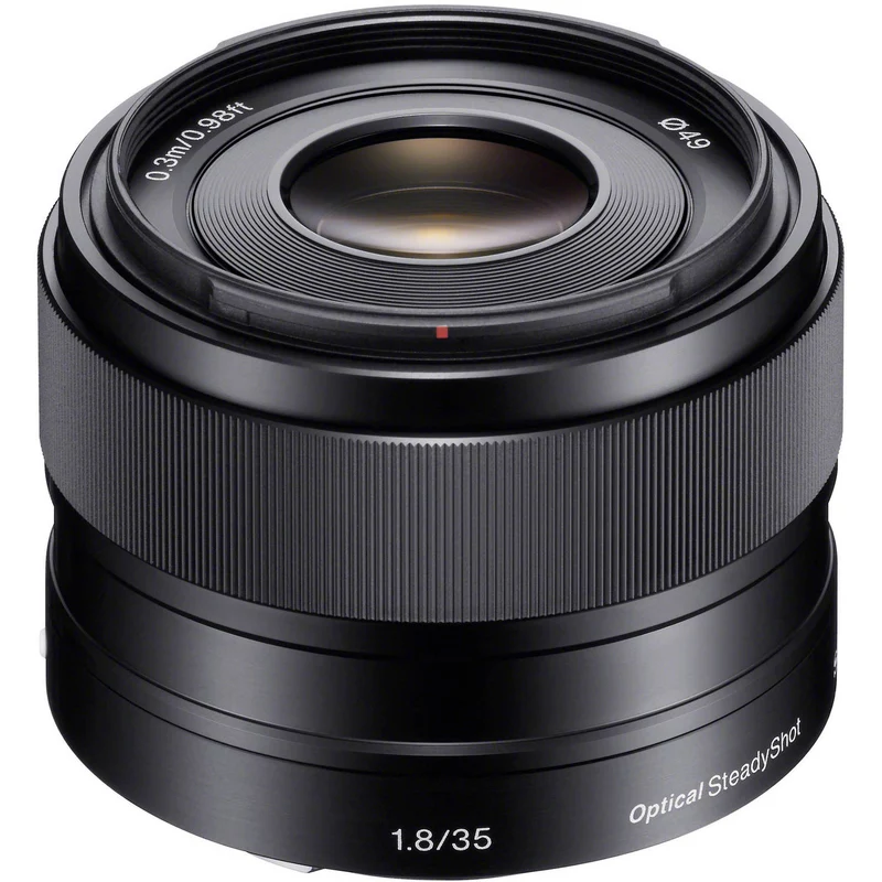 E 35mm f/1.8 OSS
