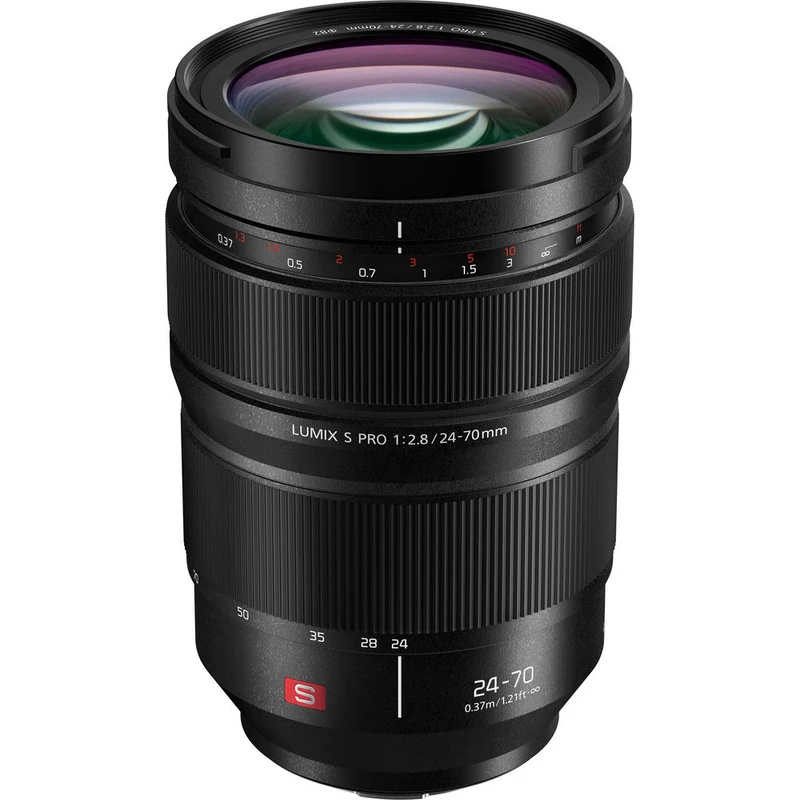 Lumix S PRO 24-70MM f/2.8