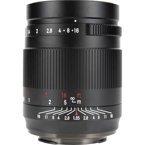 50mm f/1.05 pour Sony E