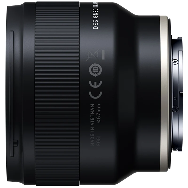 24mm f/2.8 Di III OSD M 1:2 pour Sony E