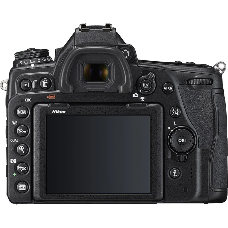 D780