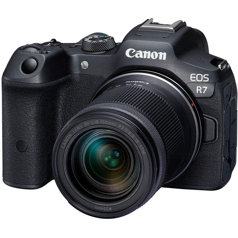 EOS R7 avec RF-S 18-150mm f/3.5-6.3 IS STM